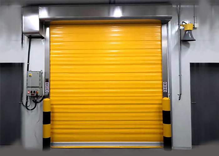 cua cuon nhanh kho lanh